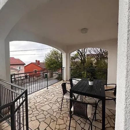 Entspannung Pur In Ruhiger Lage 아파트 크리크베니카